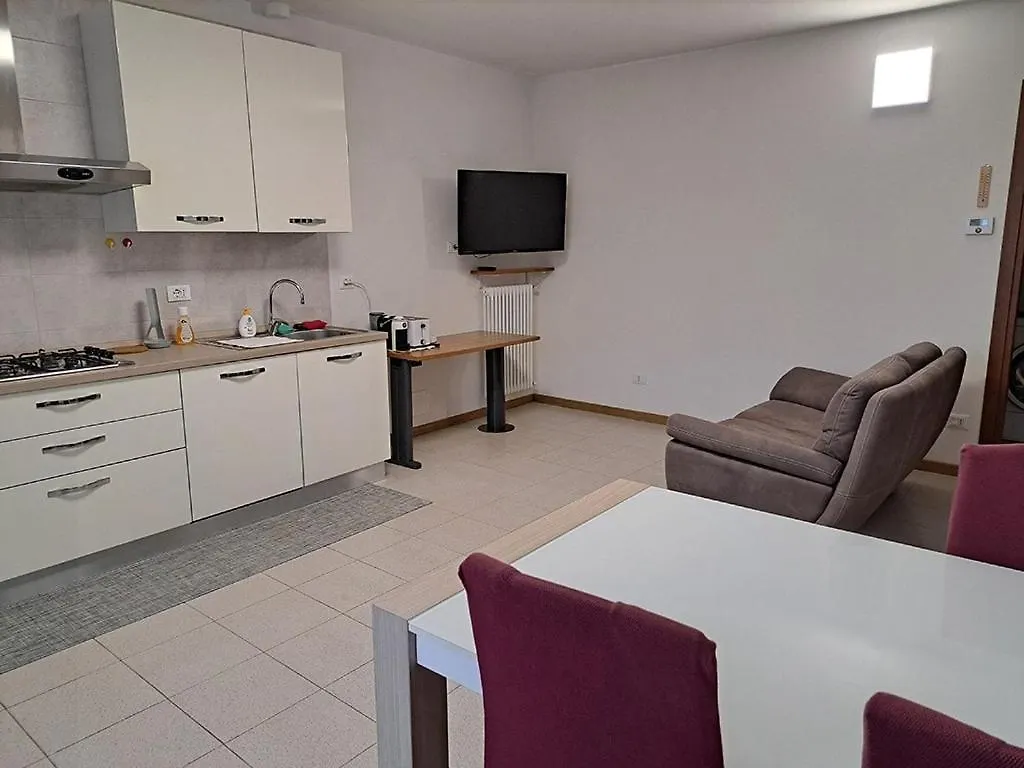 Appartamento M2 Vicino Ospedale Sacro Cuore - Don Calabria E Centro Negrar